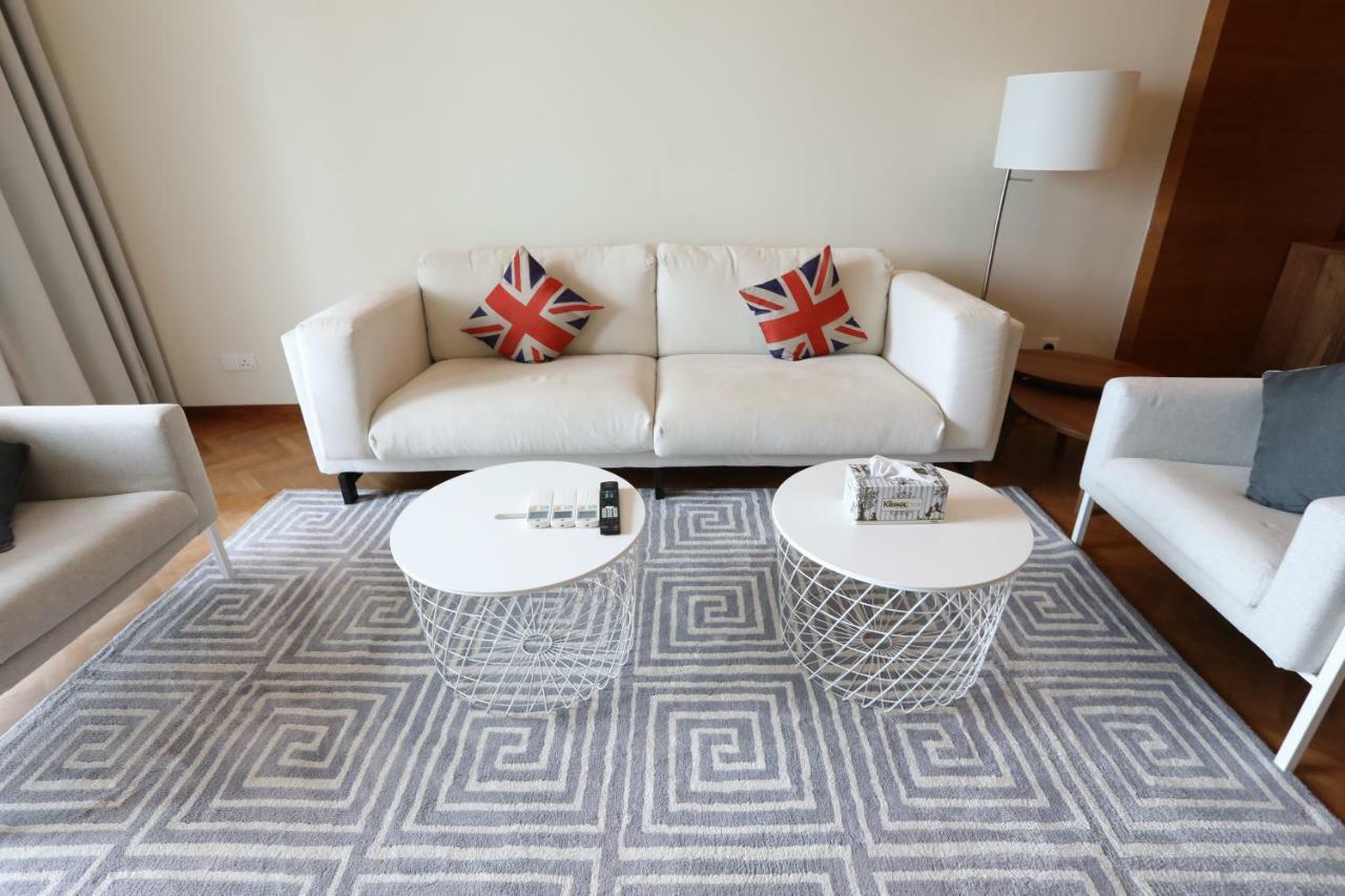 The Straits Quay Marina By Messina Clive Apartman George Town  Kültér fotó