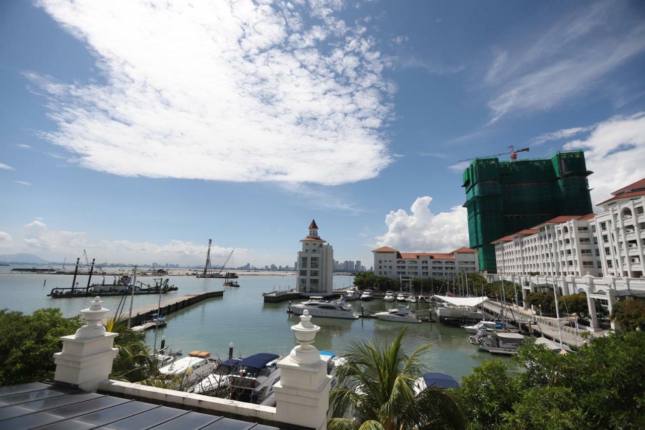 The Straits Quay Marina By Messina Clive Apartman George Town  Kültér fotó