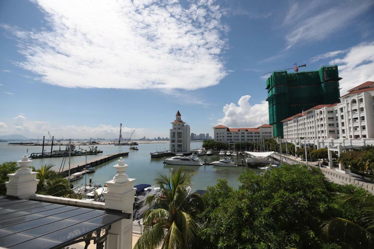The Straits Quay Marina By Messina Clive Apartman George Town  Kültér fotó
