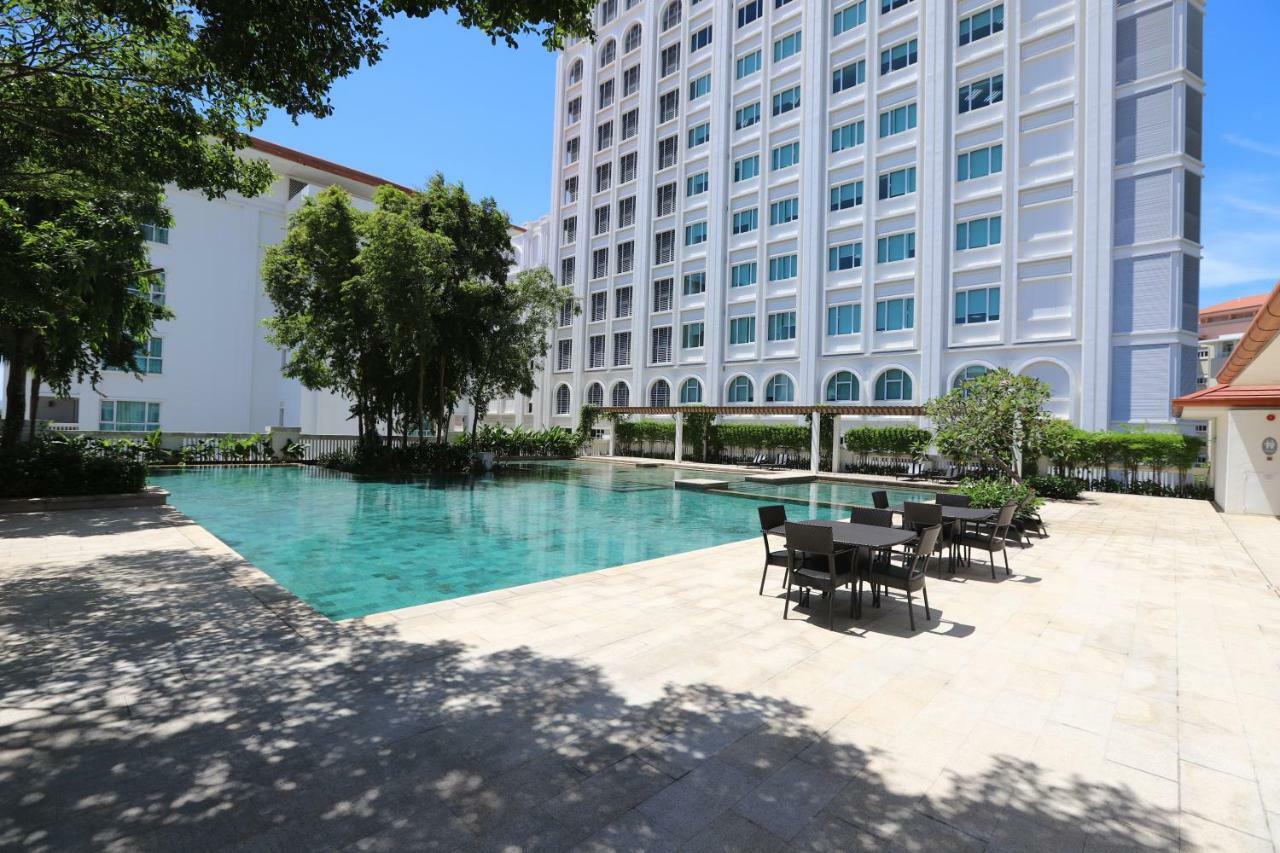 The Straits Quay Marina By Messina Clive Apartman George Town  Kültér fotó