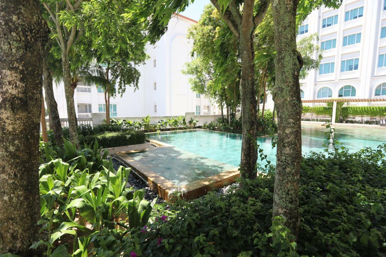 The Straits Quay Marina By Messina Clive Apartman George Town  Kültér fotó