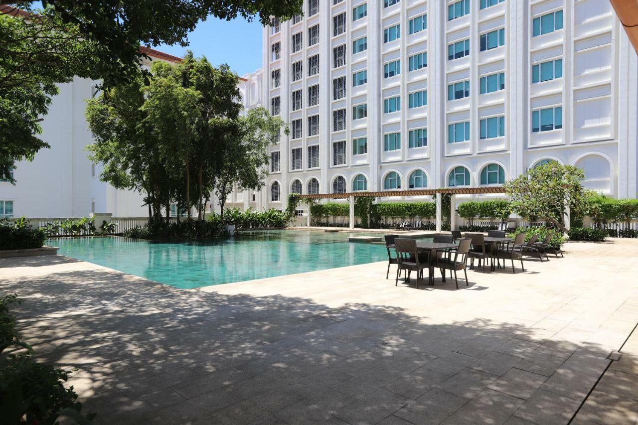 The Straits Quay Marina By Messina Clive Apartman George Town  Kültér fotó