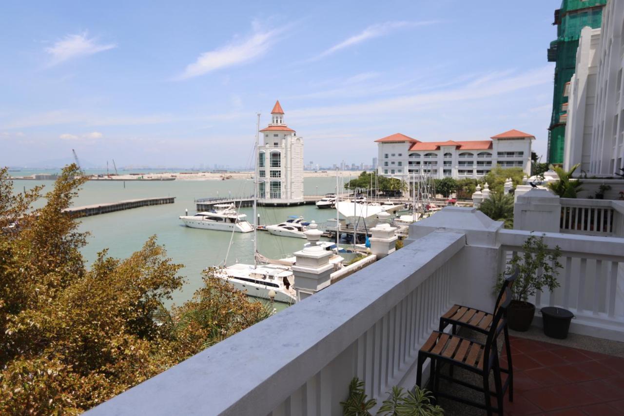 The Straits Quay Marina By Messina Clive Apartman George Town  Kültér fotó
