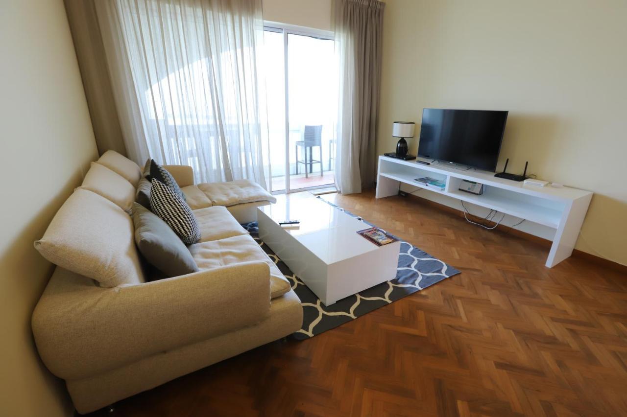 The Straits Quay Marina By Messina Clive Apartman George Town  Kültér fotó