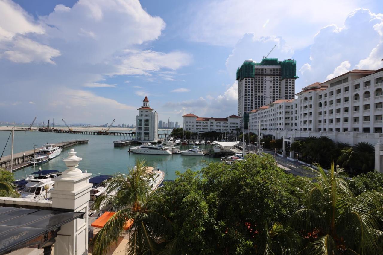 The Straits Quay Marina By Messina Clive Apartman George Town  Kültér fotó
